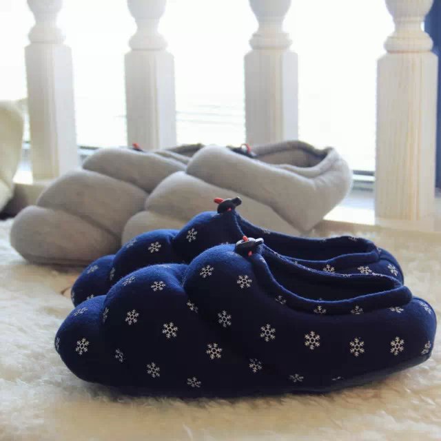 Winter Warm Couple Cotton Slippers Half Heel Bread Shoes Silent Indoor Couple Slippers Flower Roll Shoes